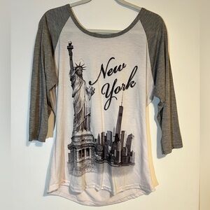 New York, three-quarter sleeve T-shirt with bedazzled New York